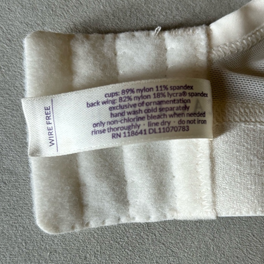 Cacique Wire Free Beige Bra 40C - Picture 4 of 6